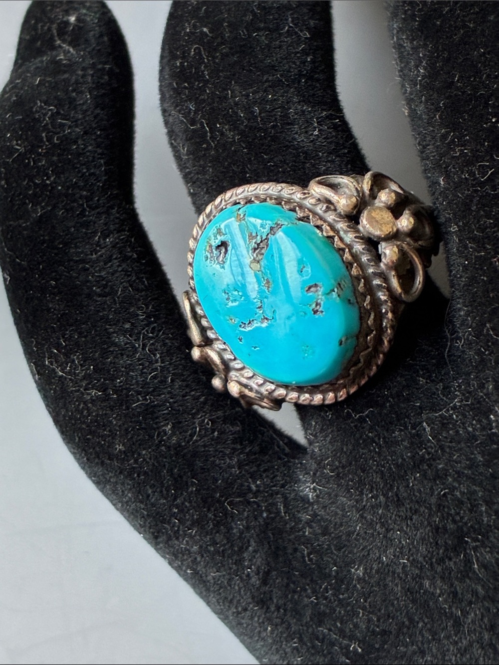 Navajo 7.5 Turquoise Sterling Ring